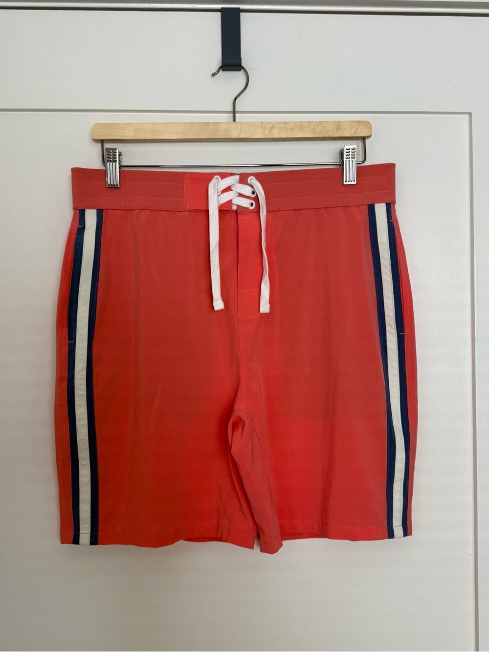 Faherty Shorelite Swim Trunk Board Shorts Mens Sz 30 Pink Striped Beach Resort